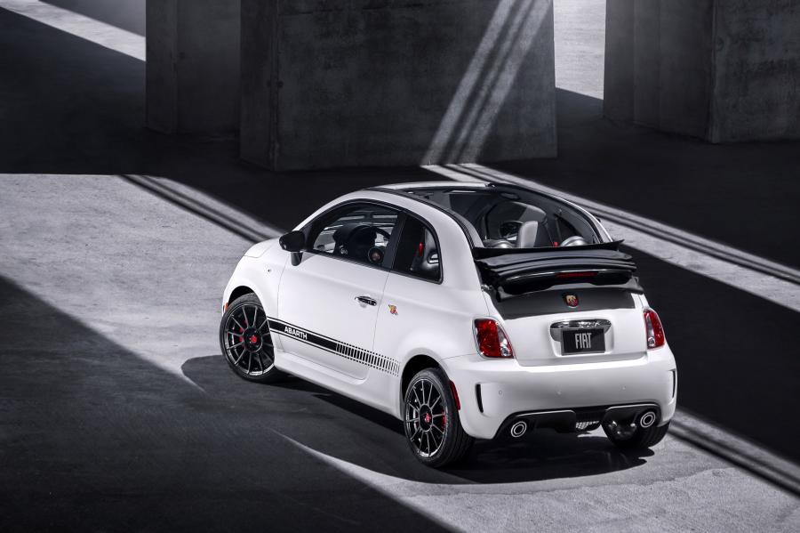  Abarth 500 2014 года  (фото 12 из 16)